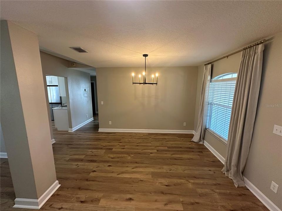 En Venta: $485,000 (3 camas, 2 baños, 2035 Pies cuadrados)