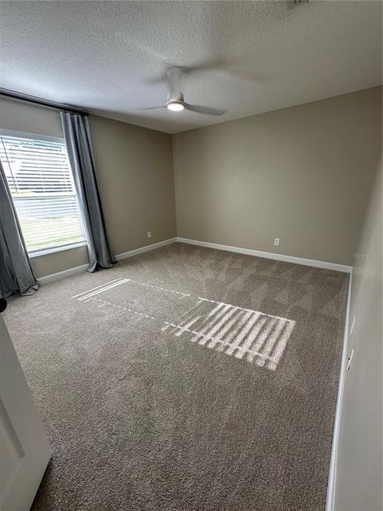 En Venta: $485,000 (3 camas, 2 baños, 2035 Pies cuadrados)