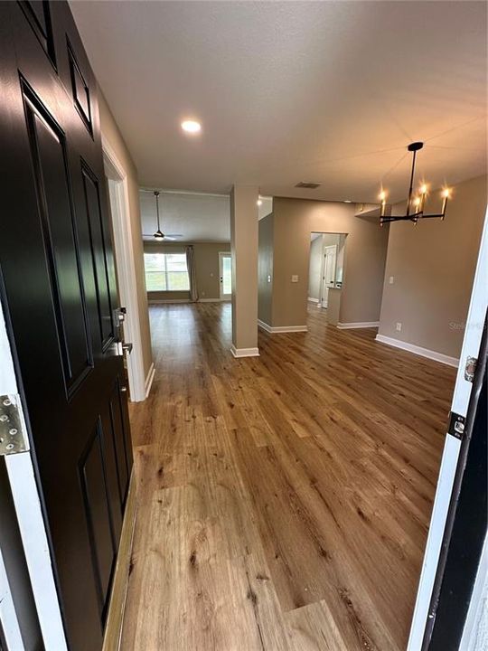 En Venta: $485,000 (3 camas, 2 baños, 2035 Pies cuadrados)