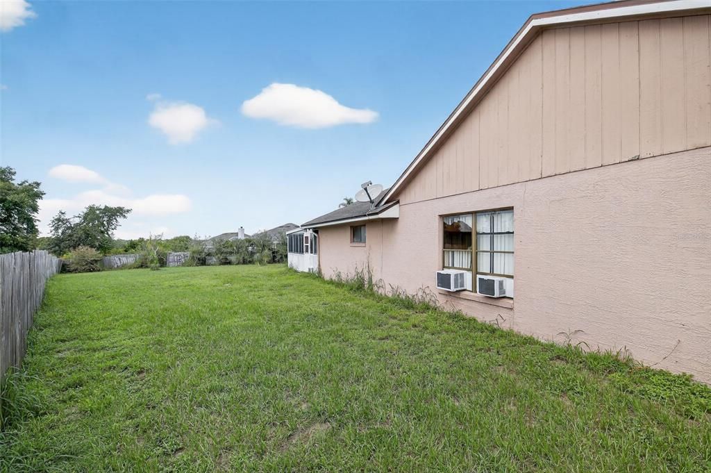 Active With Contract: $239,900 (4 beds, 3 baths, 2149 Square Feet)