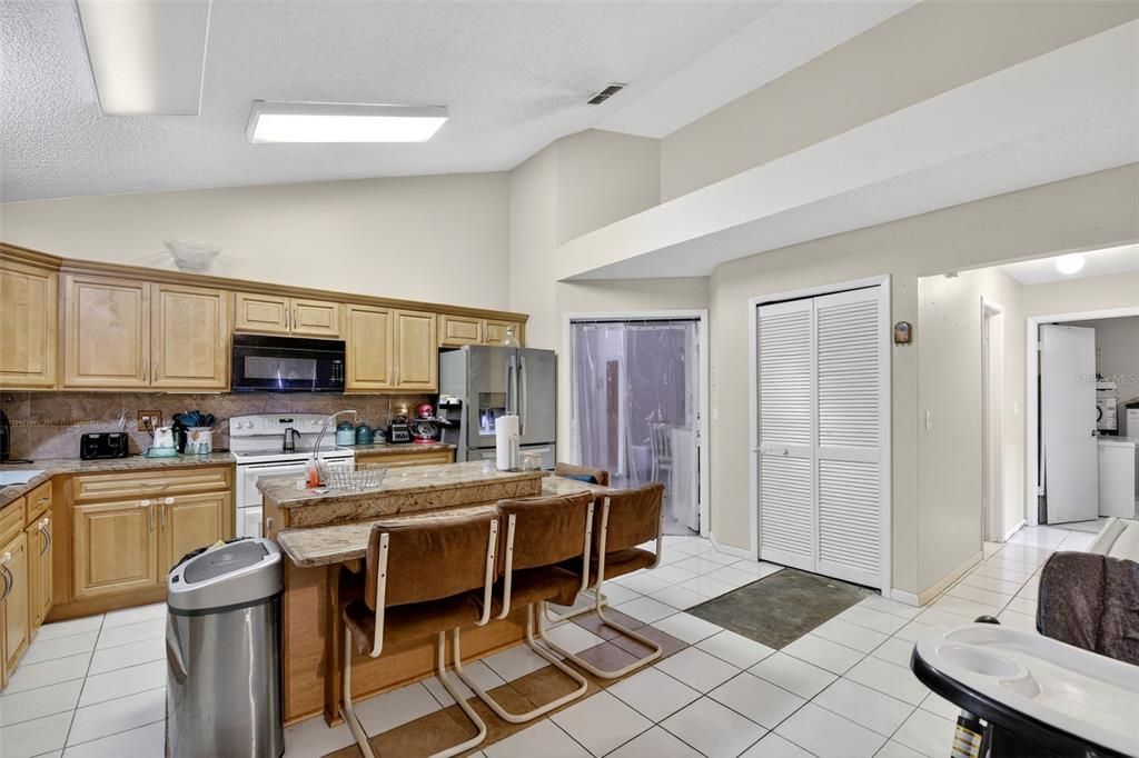 Active With Contract: $239,900 (4 beds, 3 baths, 2149 Square Feet)