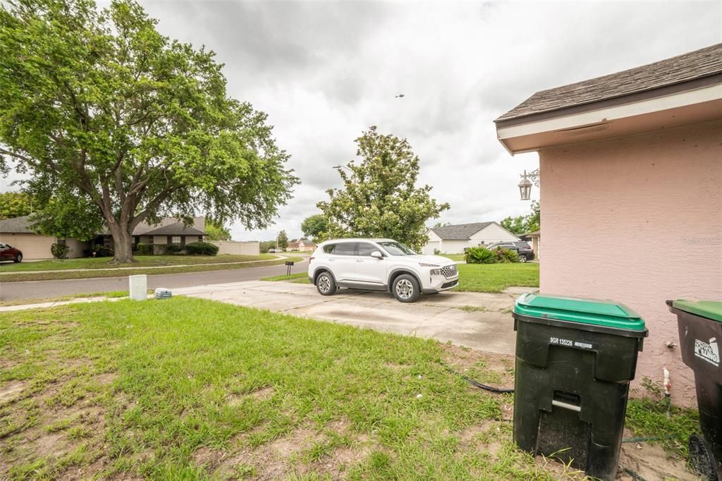 Active With Contract: $239,900 (4 beds, 3 baths, 2149 Square Feet)