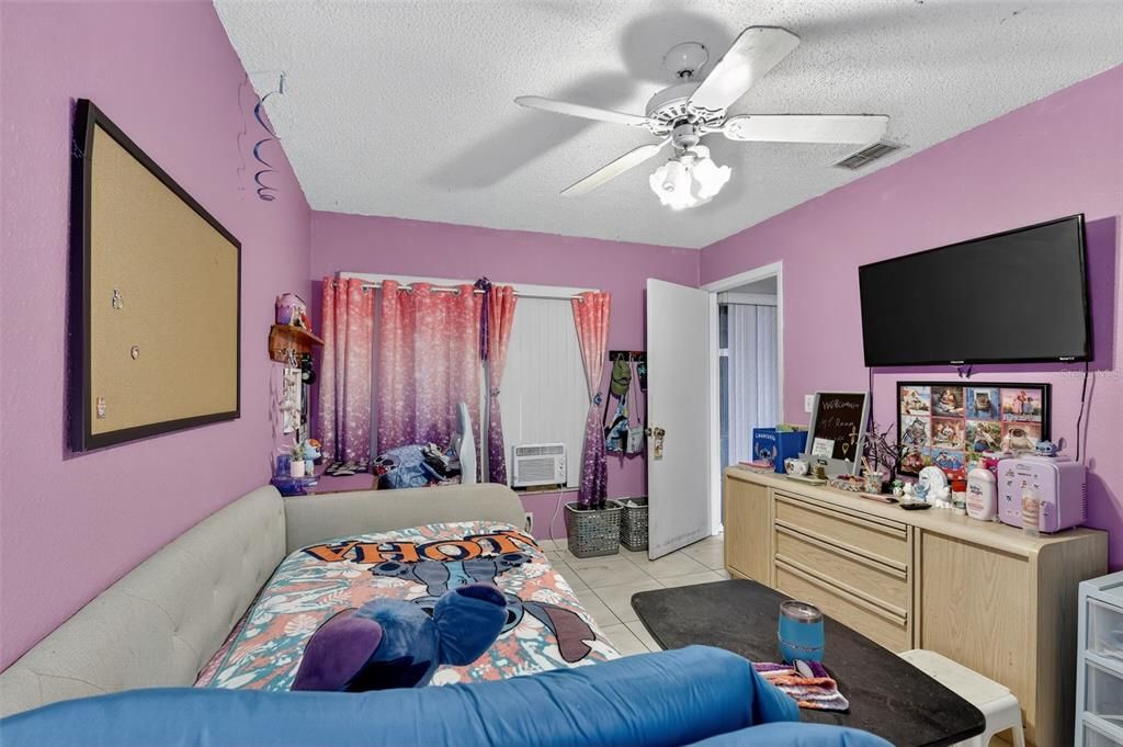 Active With Contract: $239,900 (4 beds, 3 baths, 2149 Square Feet)