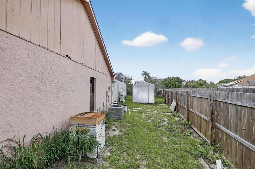 Active With Contract: $239,900 (4 beds, 3 baths, 2149 Square Feet)