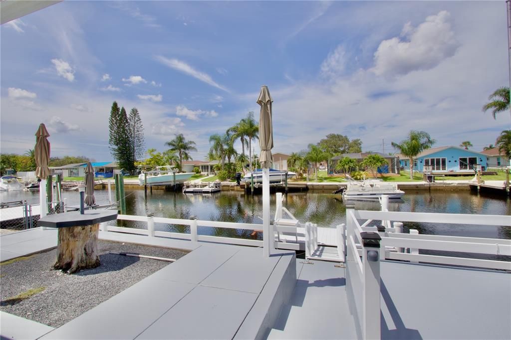 For Sale: $539,900 (3 beds, 2 baths, 1759 Square Feet)