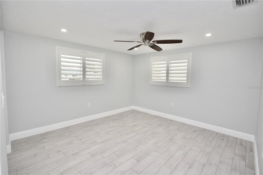 For Sale: $539,900 (3 beds, 2 baths, 1759 Square Feet)