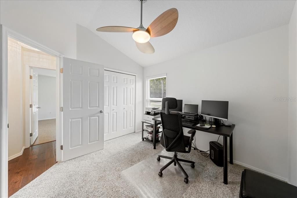 Под контрактом: $499,900 (3 спален, 2 ванн, 1753 Квадратных фут)