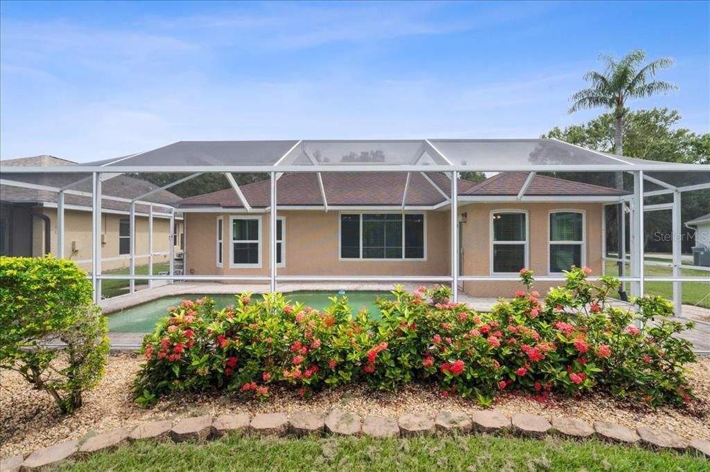 Под контрактом: $499,900 (3 спален, 2 ванн, 1753 Квадратных фут)