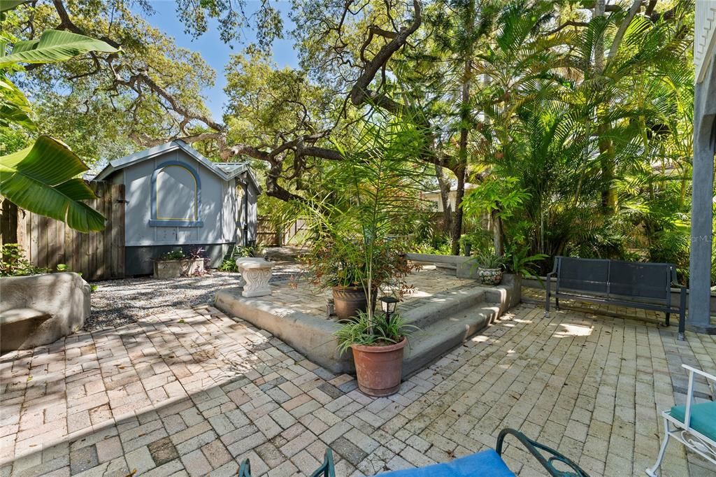 出租: $3,500 (3 贝兹, 2 浴室, 1760 平方英尺)