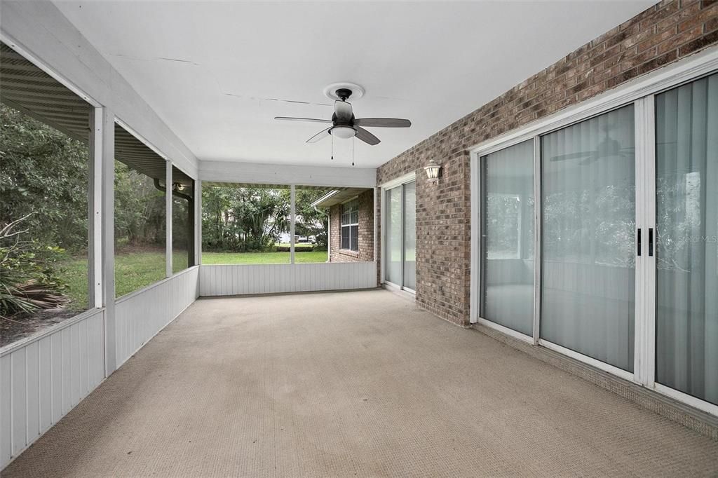 En Venta: $479,000 (4 camas, 3 baños, 2533 Pies cuadrados)