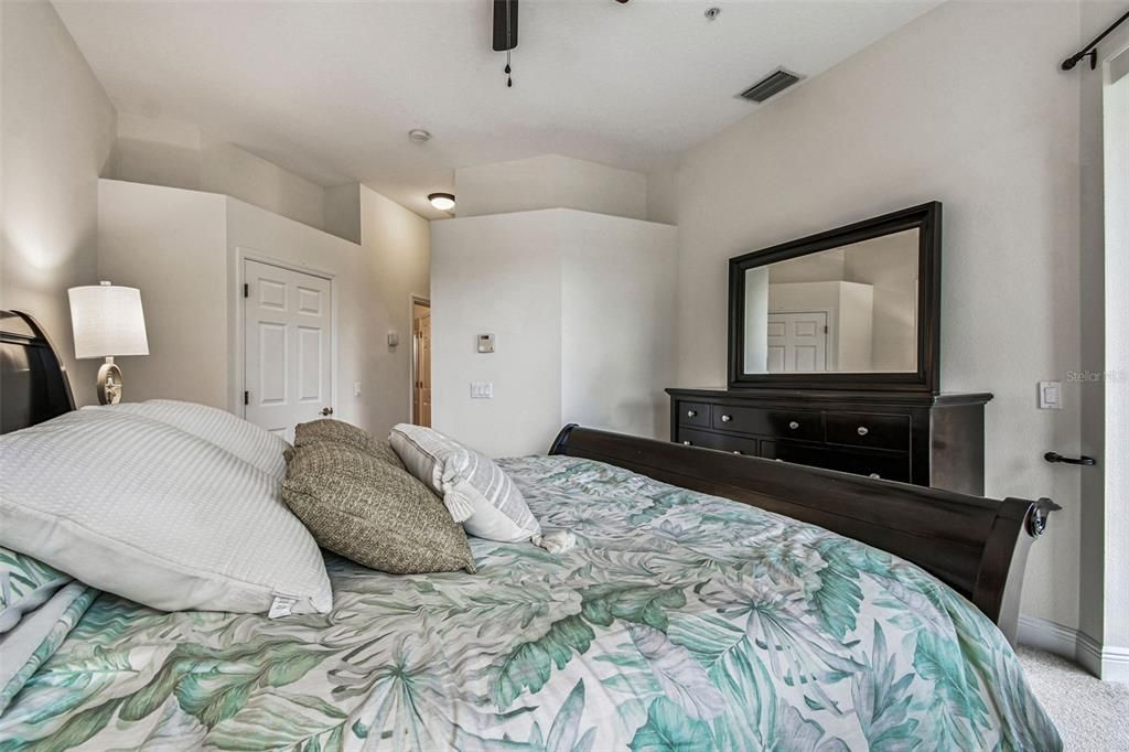 待售: $364,900 (3 贝兹, 2 浴室, 1812 平方英尺)