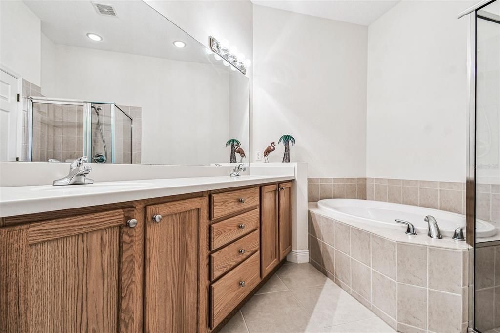 待售: $364,900 (3 贝兹, 2 浴室, 1812 平方英尺)