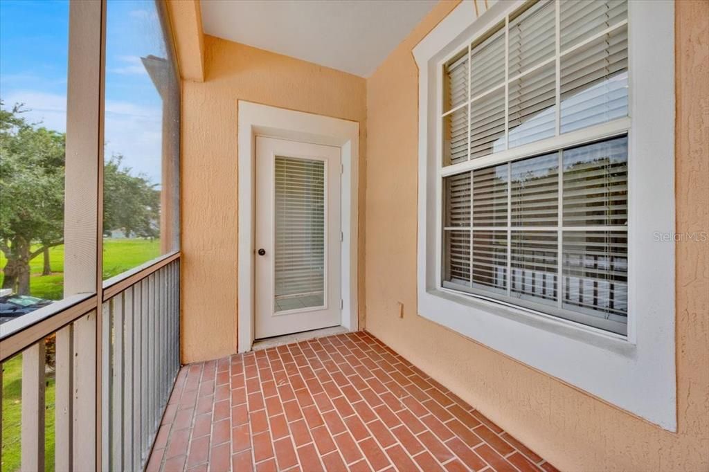 待售: $189,990 (2 贝兹, 2 浴室, 1116 平方英尺)