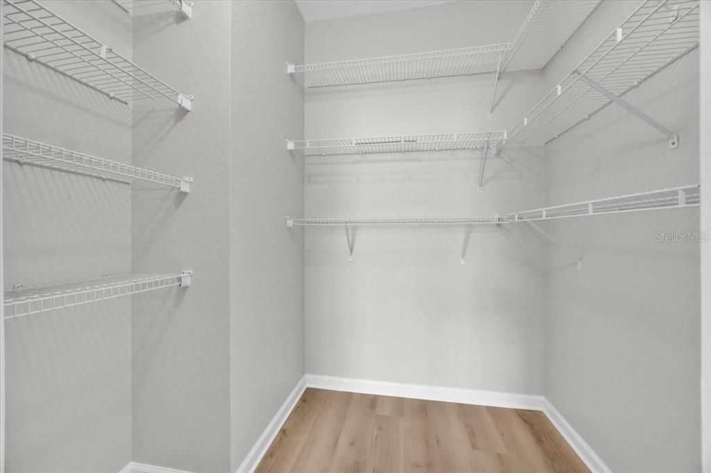 待售: $189,990 (2 贝兹, 2 浴室, 1116 平方英尺)