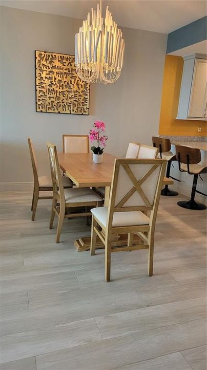 For Rent: $5,000 (2 beds, 2 baths, 1950 Square Feet)