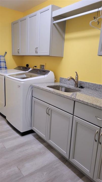 For Rent: $5,000 (2 beds, 2 baths, 1950 Square Feet)