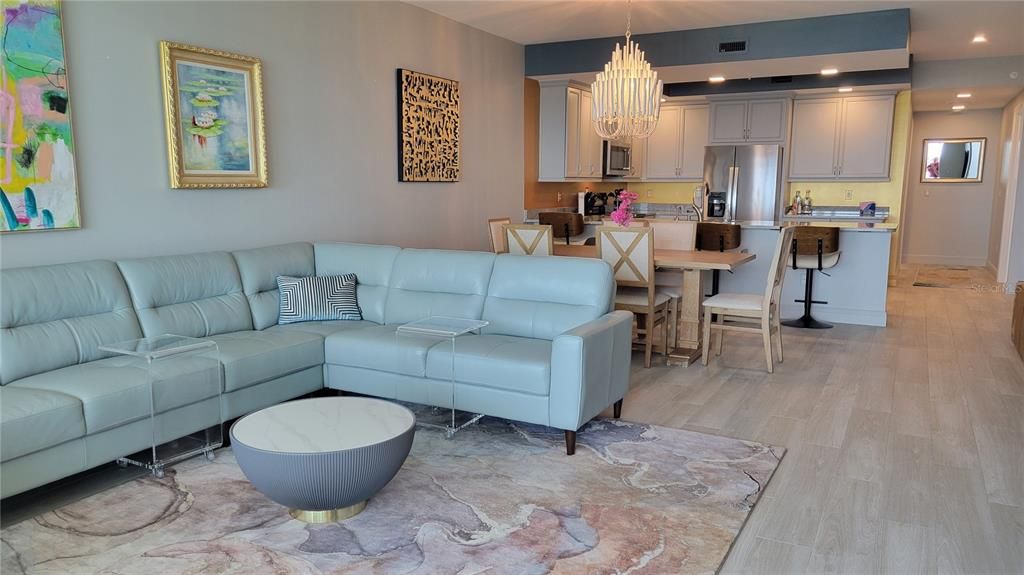 For Rent: $5,000 (2 beds, 2 baths, 1950 Square Feet)