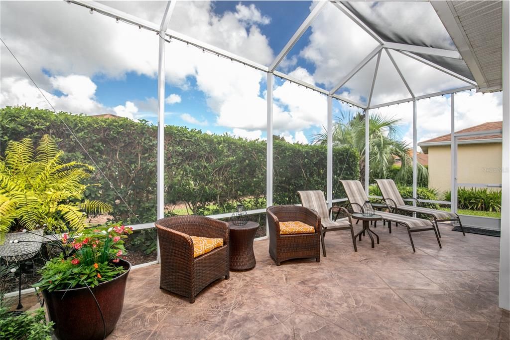 合同活跃: $299,900 (3 贝兹, 2 浴室, 1502 平方英尺)