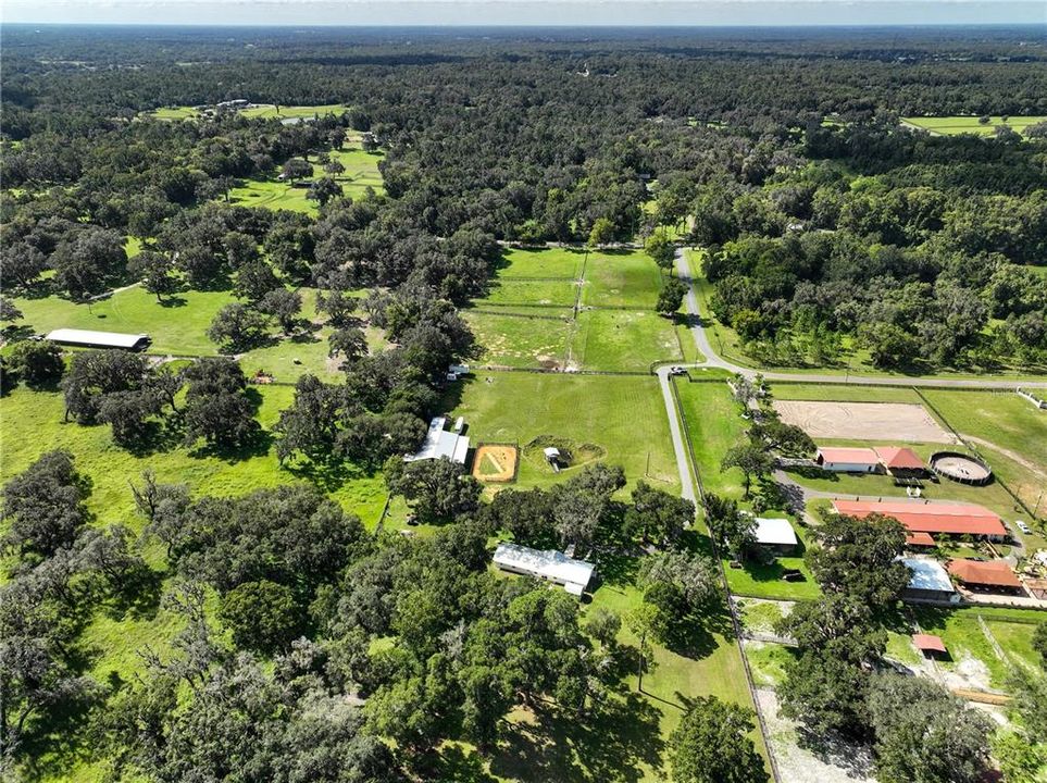 На продажу: $1,200,000 (3 спален, 2 ванн, 1716 Квадратных фут)