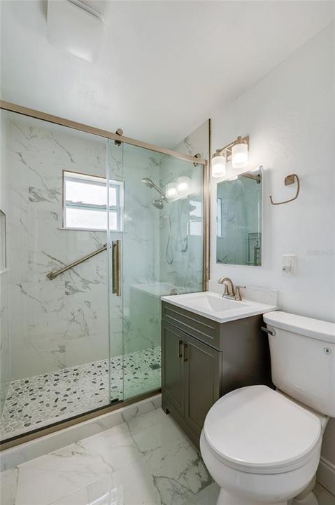 For Sale: $329,900 (3 beds, 2 baths, 1274 Square Feet)