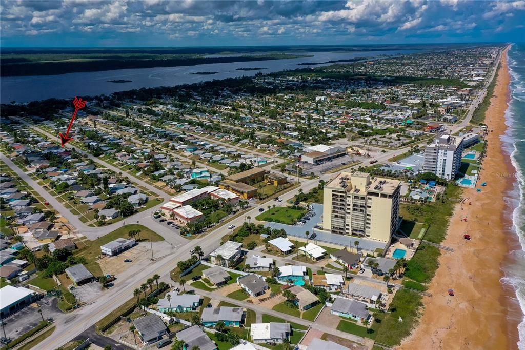 For Sale: $329,900 (3 beds, 2 baths, 1274 Square Feet)