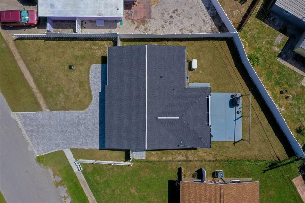 For Sale: $329,900 (3 beds, 2 baths, 1274 Square Feet)