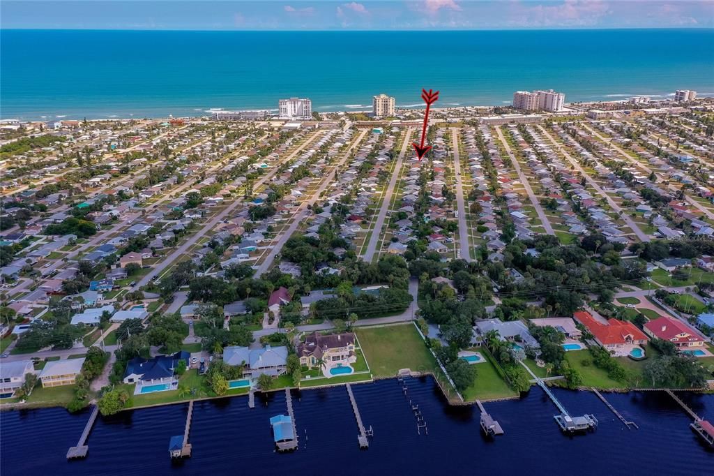 For Sale: $329,900 (3 beds, 2 baths, 1274 Square Feet)