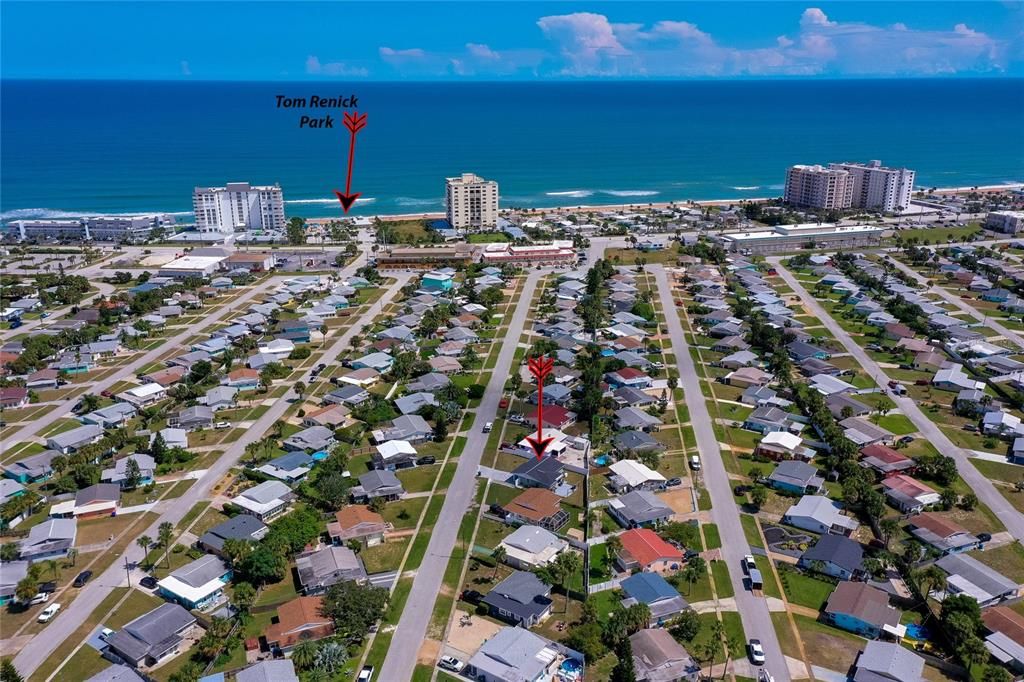 For Sale: $329,900 (3 beds, 2 baths, 1274 Square Feet)