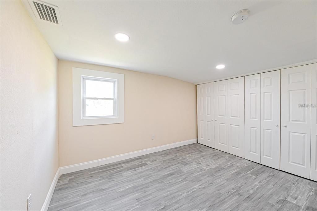 En Venta: $314,000 (5 camas, 3 baños, 1320 Pies cuadrados)