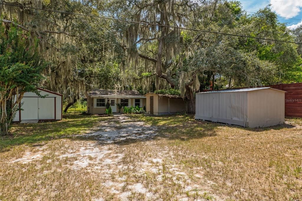 For Sale: $279,900 (2 beds, 2 baths, 1020 Square Feet)