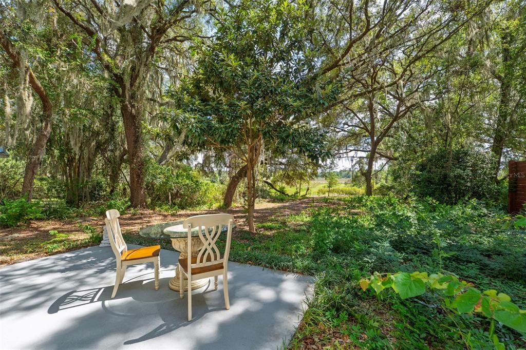 For Sale: $279,900 (2 beds, 2 baths, 1020 Square Feet)