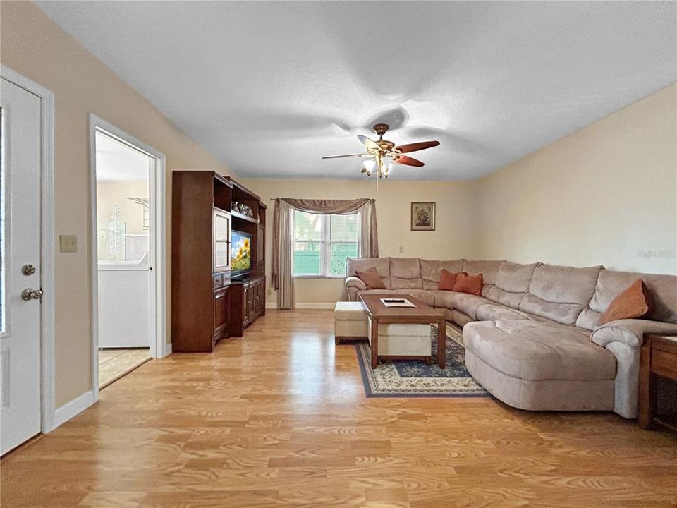 Active With Contract: $850,999 (4 beds, 4 baths, 2104 Square Feet)