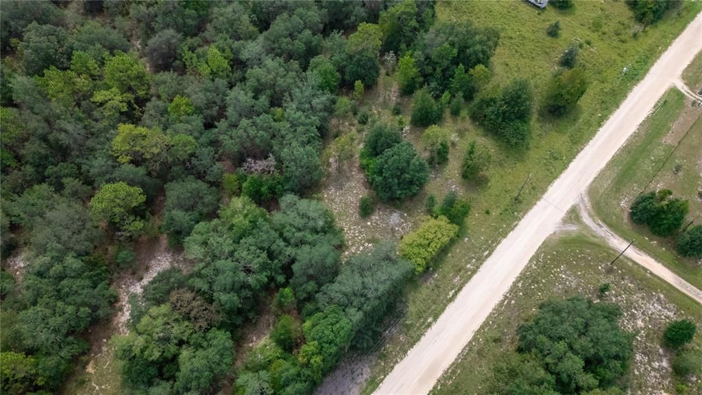 En Venta: $35,000 (1.10 acres)