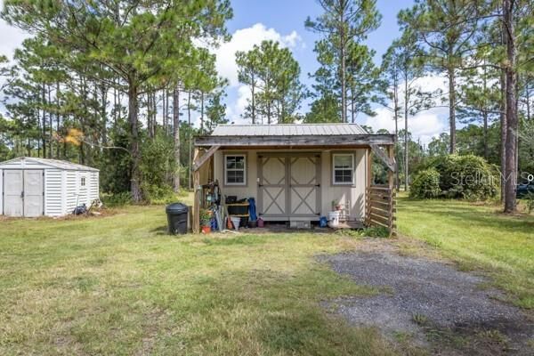 For Sale: $359,900 (3 beds, 2 baths, 1215 Square Feet)