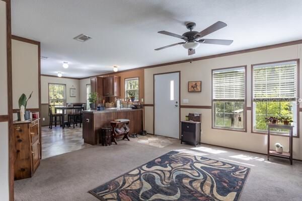 For Sale: $359,900 (3 beds, 2 baths, 1215 Square Feet)