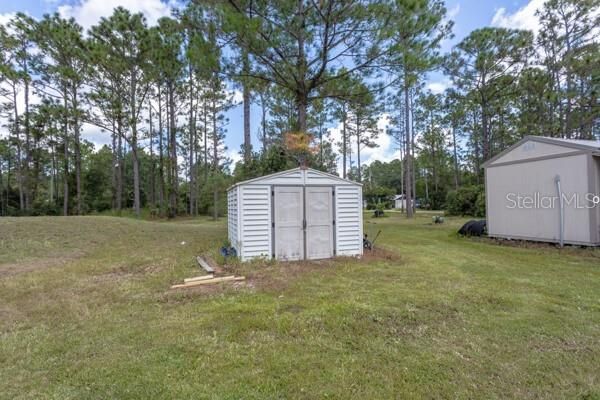 For Sale: $359,900 (3 beds, 2 baths, 1215 Square Feet)