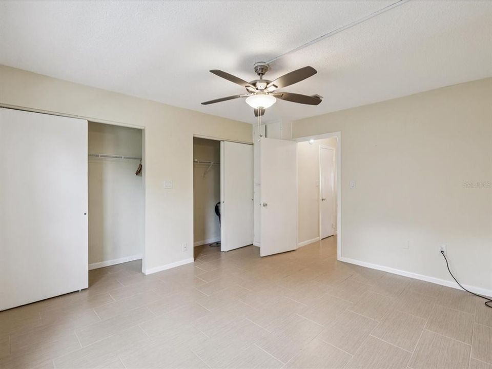 Под контрактом: $69,500 (1 спален, 1 ванн, 672 Квадратных фут)