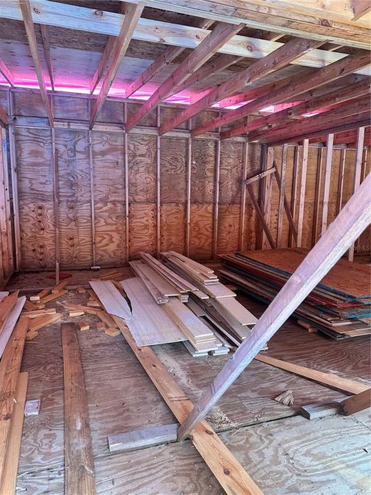 待售: $120,000 (2 贝兹, 2 浴室, 720 平方英尺)