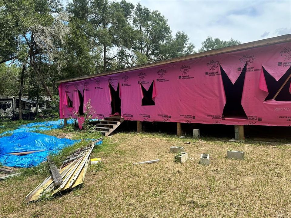 待售: $120,000 (2 贝兹, 2 浴室, 720 平方英尺)