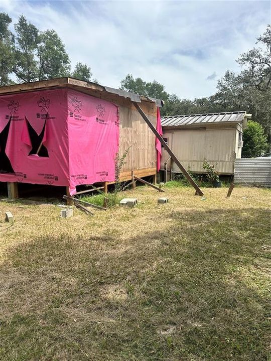 待售: $120,000 (2 贝兹, 2 浴室, 720 平方英尺)