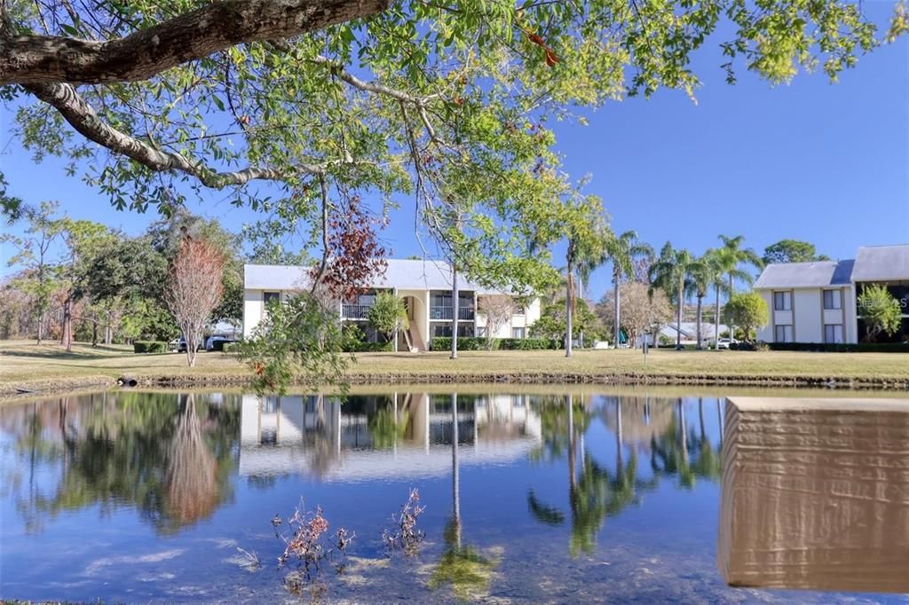 待售: $170,000 (2 贝兹, 2 浴室, 1041 平方英尺)