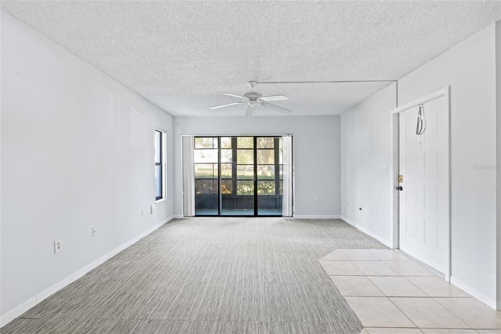 待售: $170,000 (2 贝兹, 2 浴室, 1041 平方英尺)