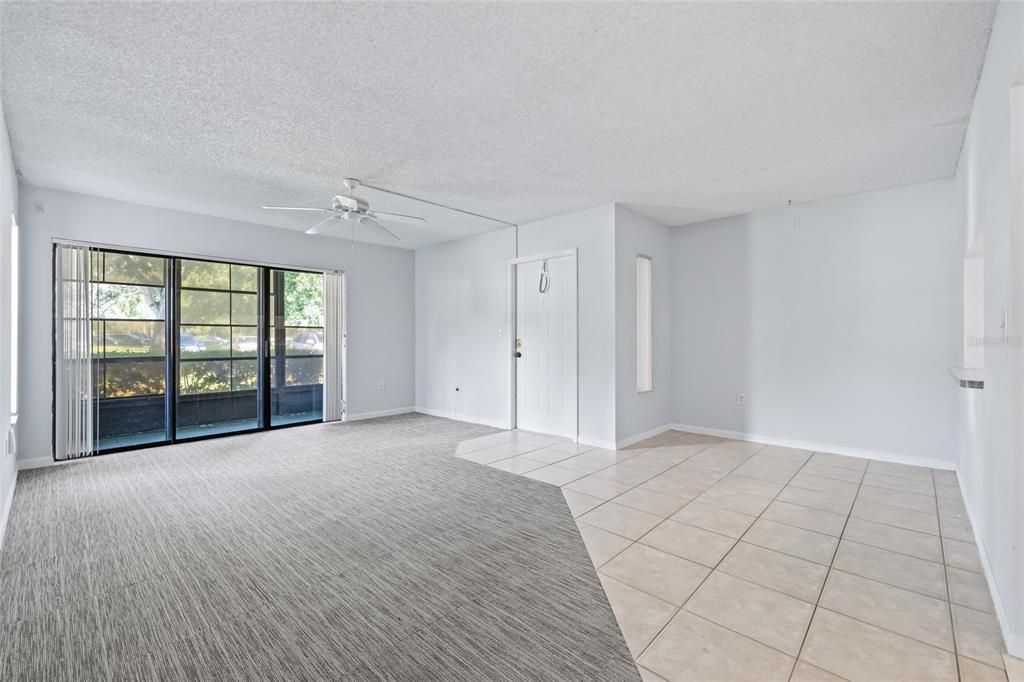 待售: $170,000 (2 贝兹, 2 浴室, 1041 平方英尺)