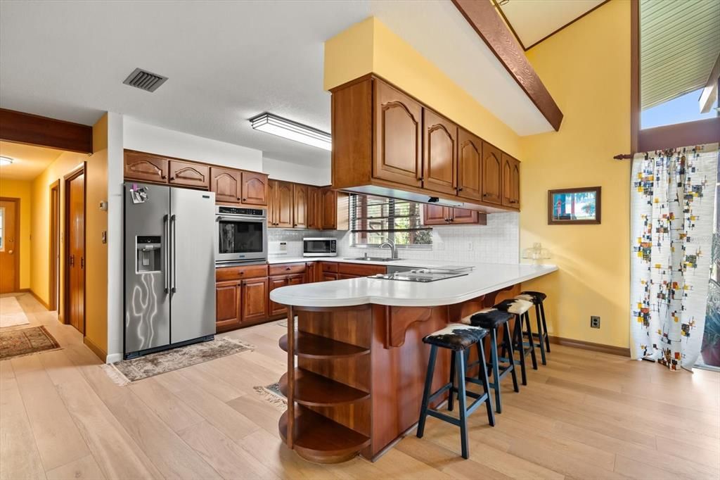 For Sale: $680,000 (4 beds, 2 baths, 2868 Square Feet)