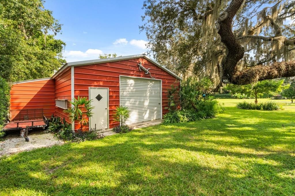 For Sale: $680,000 (4 beds, 2 baths, 2868 Square Feet)