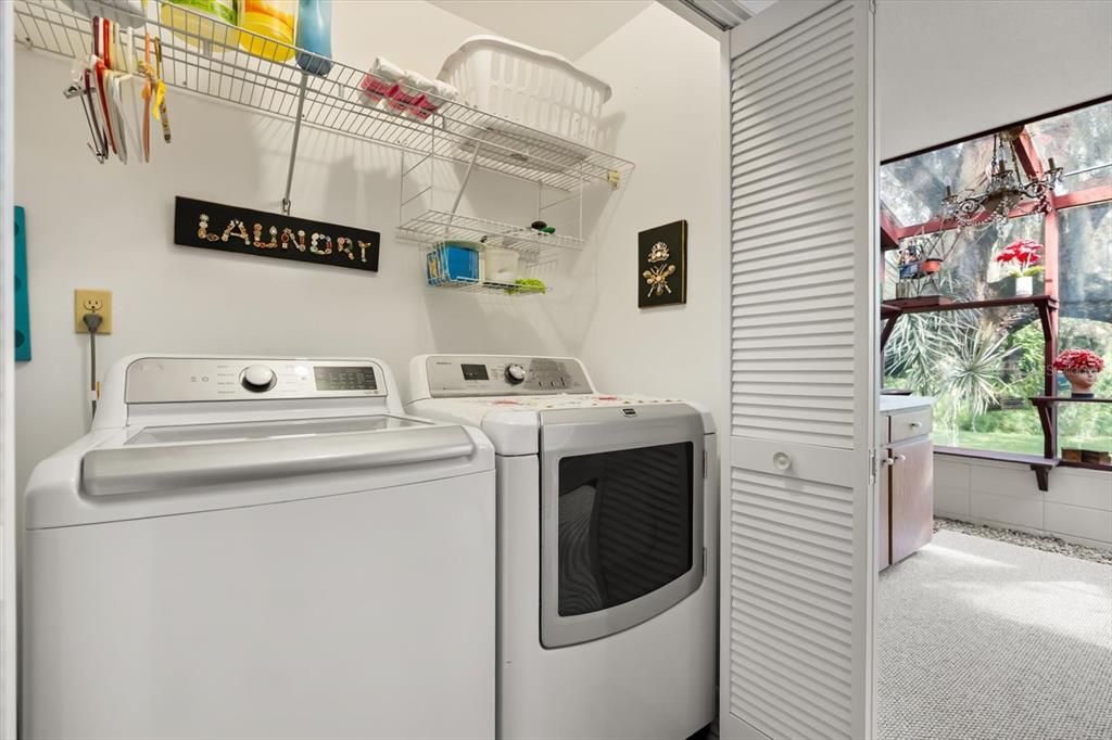 For Sale: $680,000 (4 beds, 2 baths, 2868 Square Feet)