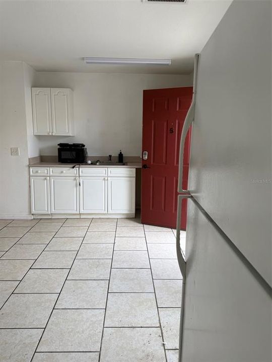 En Renta: $950 (1 camas, 1 baños, 300 Pies cuadrados)