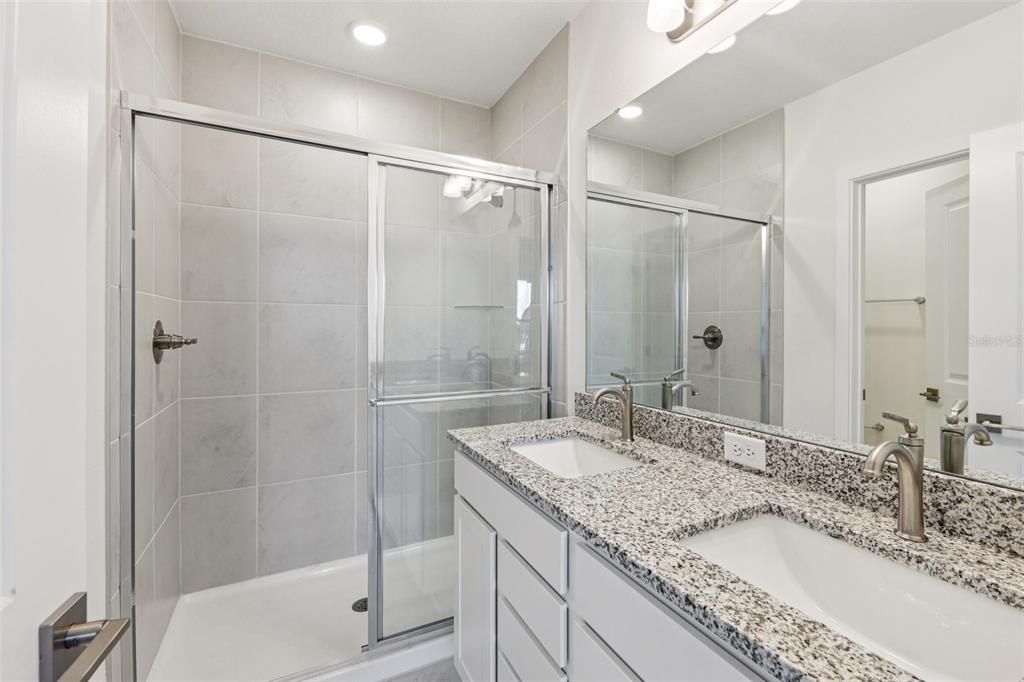 Active With Contract: $309,990 (3 beds, 2 baths, 1480 Square Feet)