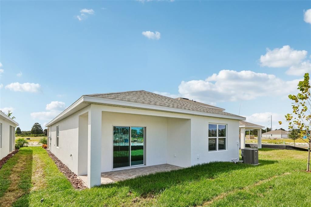 Active With Contract: $309,990 (3 beds, 2 baths, 1480 Square Feet)