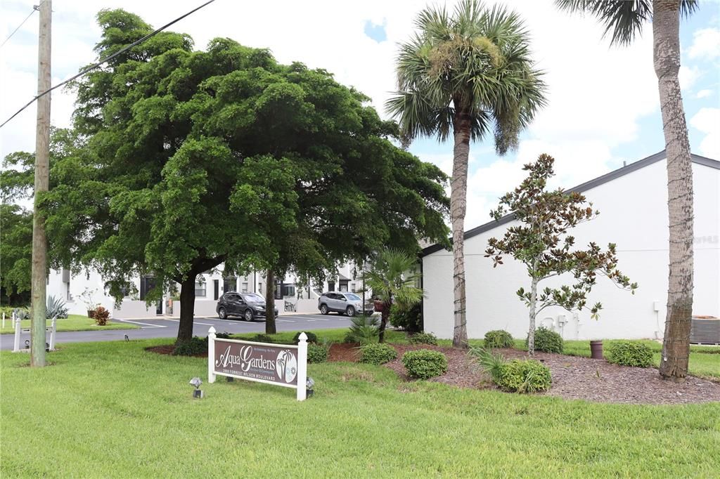 Под контрактом: $1,300 (2 спален, 2 ванн, 1116 Квадратных фут)